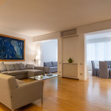 Attic With Terrace And Jacuzzi - Luxury Apartment Rom Exteriör bild