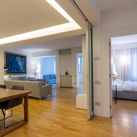 Attic With Terrace And Jacuzzi - Luxury Apartment Rom Exteriör bild