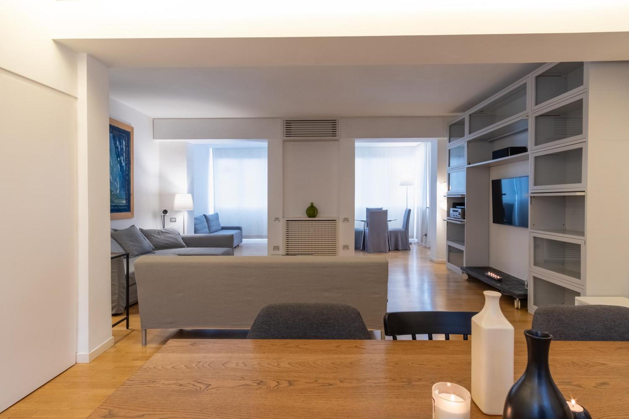 Attic With Terrace And Jacuzzi - Luxury Apartment Rom Exteriör bild