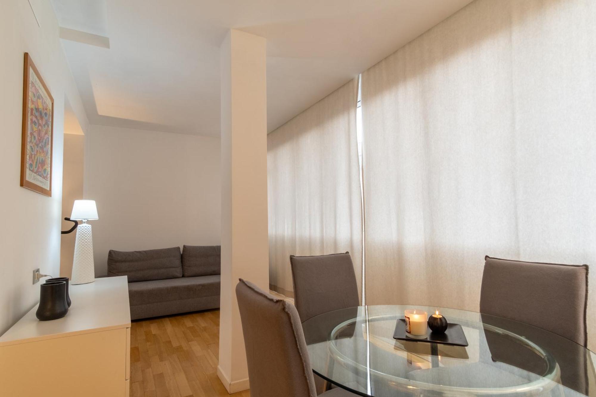 Attic With Terrace And Jacuzzi - Luxury Apartment Rom Exteriör bild