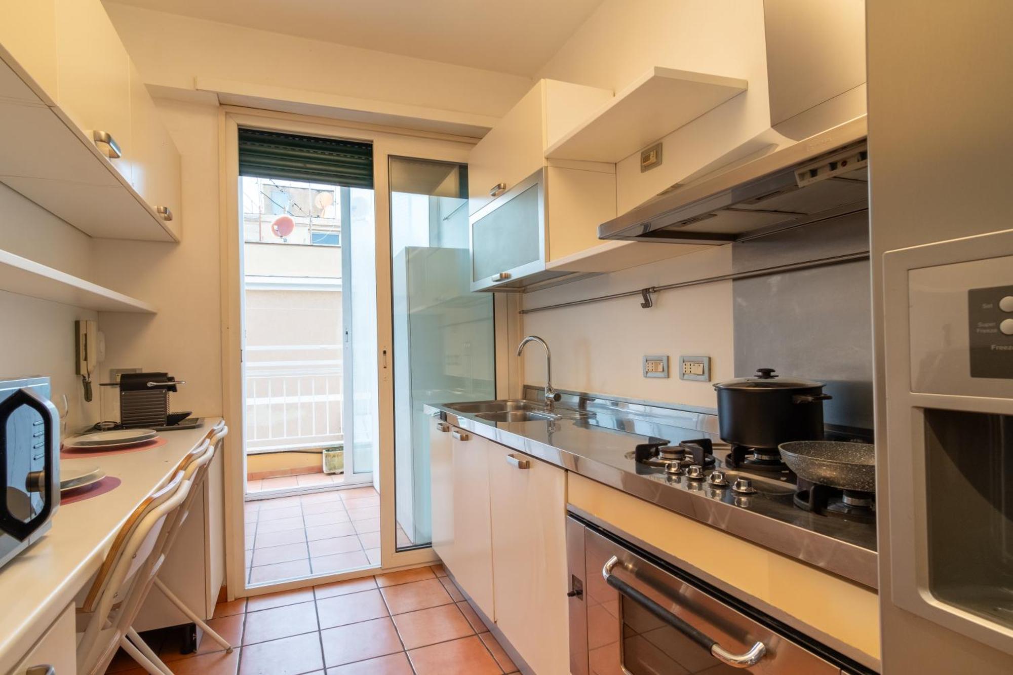 Attic With Terrace And Jacuzzi - Luxury Apartment Rom Exteriör bild